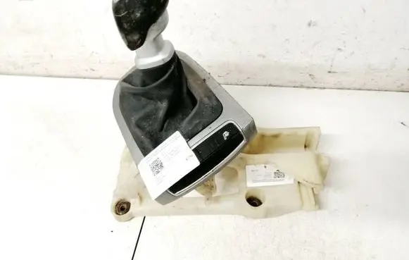 KIA Rio Gear shifter/selector 437000UXXX 43700-0UXXX