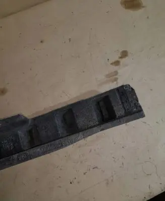 Front bumper foam support bar