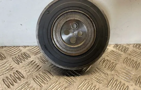 Mercedes-Benz A W176 Crankshaft pulley A6510350112