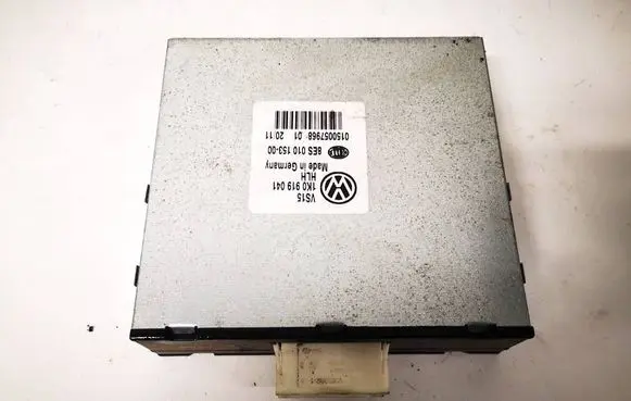 Volkswagen Tiguan Other control units/modules 1K0919041 8ES01015300