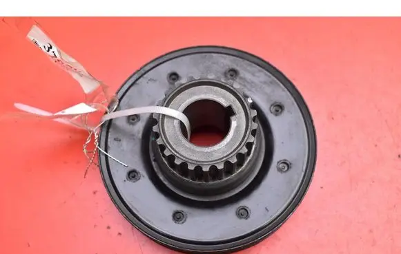 Opel Astra H Crankshaft pulley