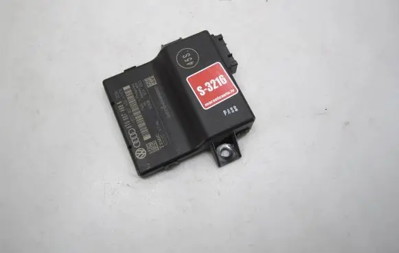 Audi A4 S4 B8 8K Other control units/modules 8T0907468K