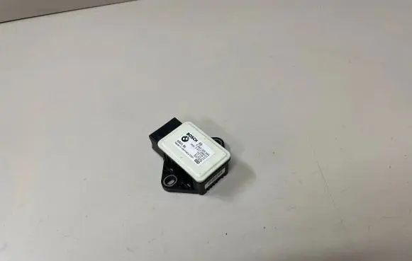 BMW X3 E83 ESP acceleration yaw rate sensor 3417699