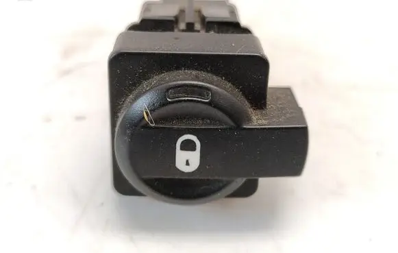 Citroen C4 I Central locking switch button 96476626XT