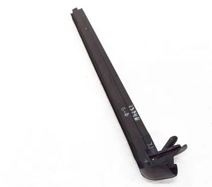 BMW 2 F22 F23 Rear door glass trim molding 7267933