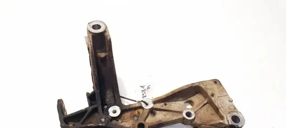 Skoda Octavia Mk2 (1Z) Front lower control arm/wishbone 1k0199296f