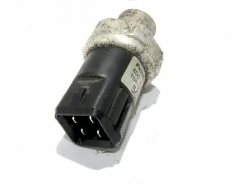 Volkswagen PASSAT B5.5 Oil pressure sensor 8D0959482B