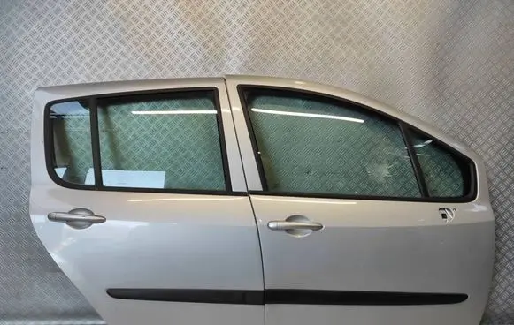 Renault Modus Front door