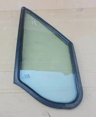 Peugeot Boxer Front door vent window glass four-door 43R000980 DOT36AS2M127