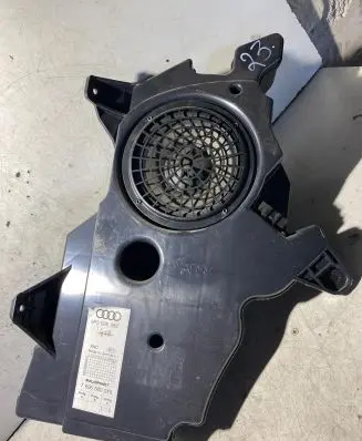 Audi A3 S3 8P Subwoofer speaker 8P3035382 7606500216