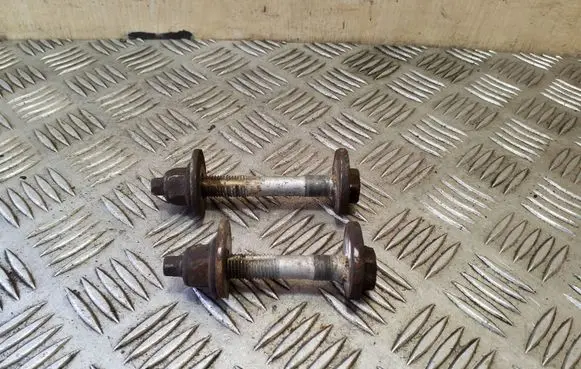 Volkswagen PASSAT CC Rear suspension camber bolt 