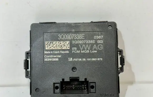 Volkswagen Tiguan Other control units/modules 3Q0907338E A3C0161330350