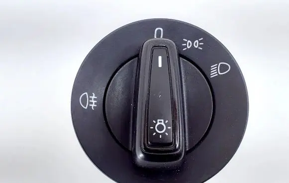 Skoda Octavia Mk3 (5E) Light switch 5E0941431G