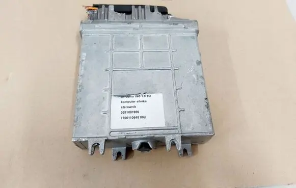 Volvo V40 Engine control unit/module ECU