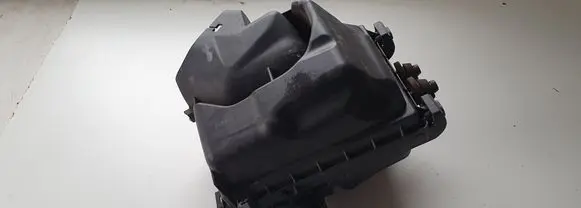 Nissan Pulsar Air filter box