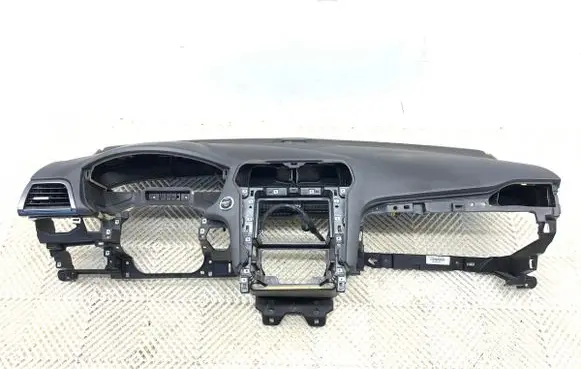 Ford Mondeo MK V Dashboard 