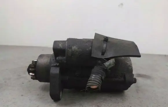 Nissan Almera Tino Starter motor
