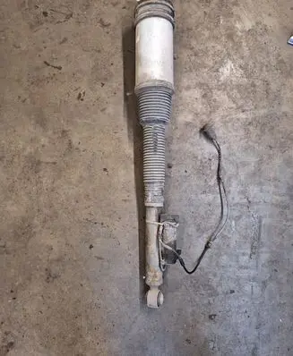 Mercedes-Benz S W220 Rear shock absorber/damper