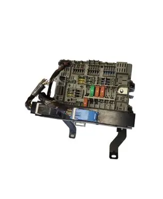 BMW 1 E81 E87 Fuse module 6906613-03