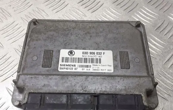 Skoda Fabia Mk1 (6Y) Engine control unit/module 03D906032F