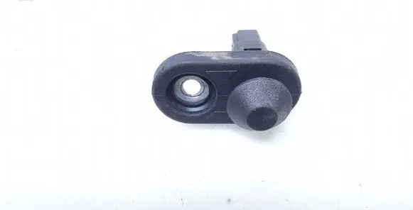 Toyota C-HR I Front door sensor 