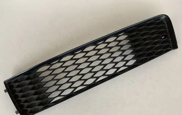 Front bumper lower grill
