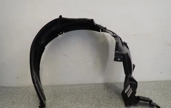 Suzuki Swift II Front arch 72322-68L00