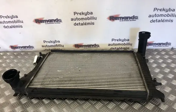 Volkswagen Golf Plus Intercooler radiator 1K0145803H