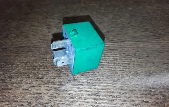 Peugeot 406 Other relay 2V35A03531