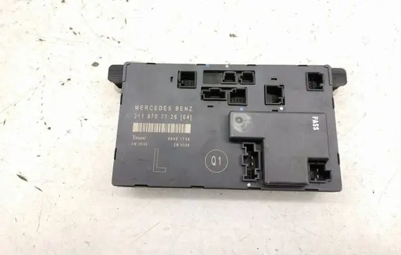 Mercedes-Benz E W211 Door control unit/module A2118707126 2118707126