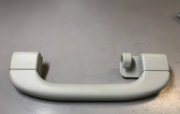 BMW 5 E60 E61 Rear interior roof grab handle 9143530