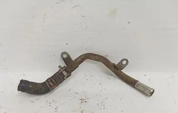 Toyota Hilux (AN120, AN130) Engine coolant pipe/hose