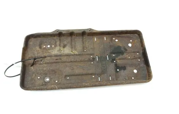 Battery tray
