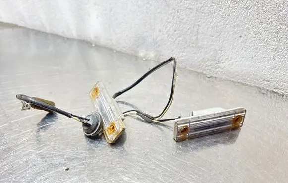 BMW 3 E36 Number plate light E130144