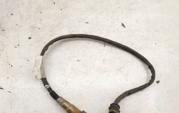 Mercedes-Benz CLK A209 C209 Lambda probe sensor A0015408717 0005408717