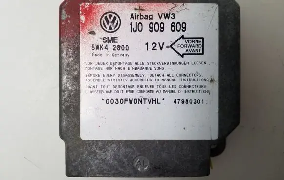 Volkswagen Golf IV Airbag control unit/module 1J0909609