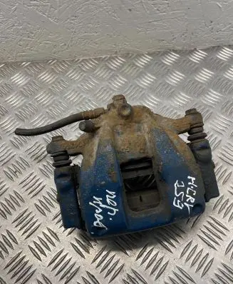 Honda CR-V Front brake caliper