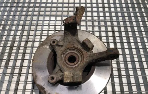 Renault Master II Front wheel hub spindle knuckle 