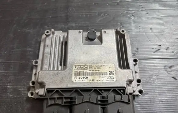 Ford Fiesta Engine control unit/module DA6A12A650MC 0281031530