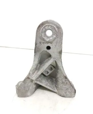 Jaguar XF X250 Engine mounting bracket 5R836061BA