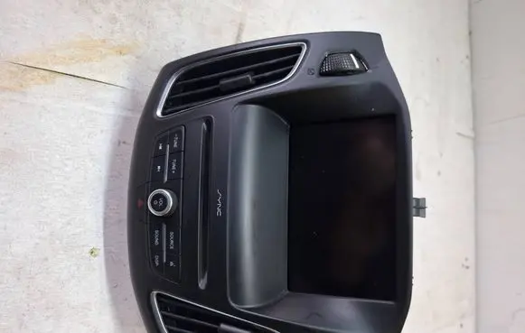 Ford Focus Screen/display/small screen F1ET14F239AA
