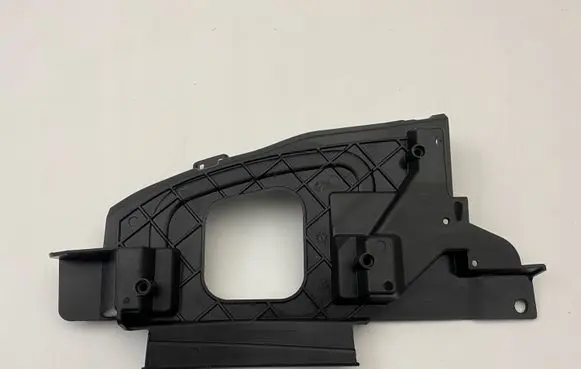 Mercedes-Benz CLS W257 Rear bumper mounting bracket 2578857300 A2238852001