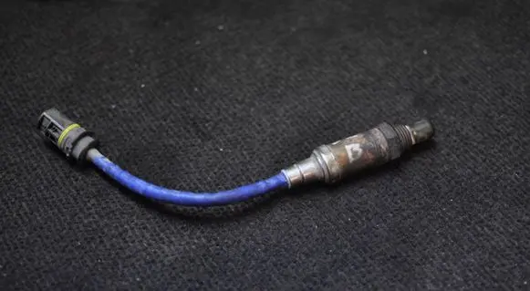 Mercedes-Benz ML W163 Lambda probe sensor 0258005202
