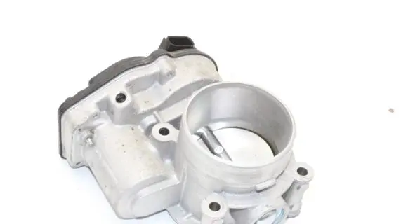 Ford Kuga III Throttle valve DS7E9F991AK