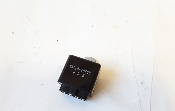 Hyundai Santa Fe Other relay 954202B500