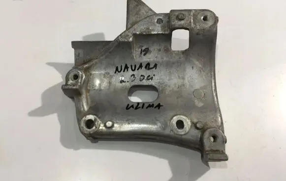 Nissan Navara D23 A/C compressor mount bracket 926140604R