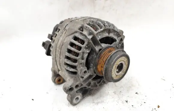 Audi A3 S3 8L Generator/alternator 028903031 0124515083