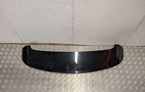 Tailgate/trunk spoiler