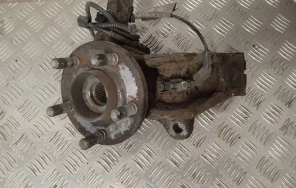Ford Galaxy Front wheel hub