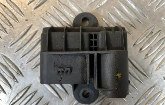 Mercedes-Benz Sprinter W906 Glow plug pre-heat relay A6519003103 51299070D 1503001776720